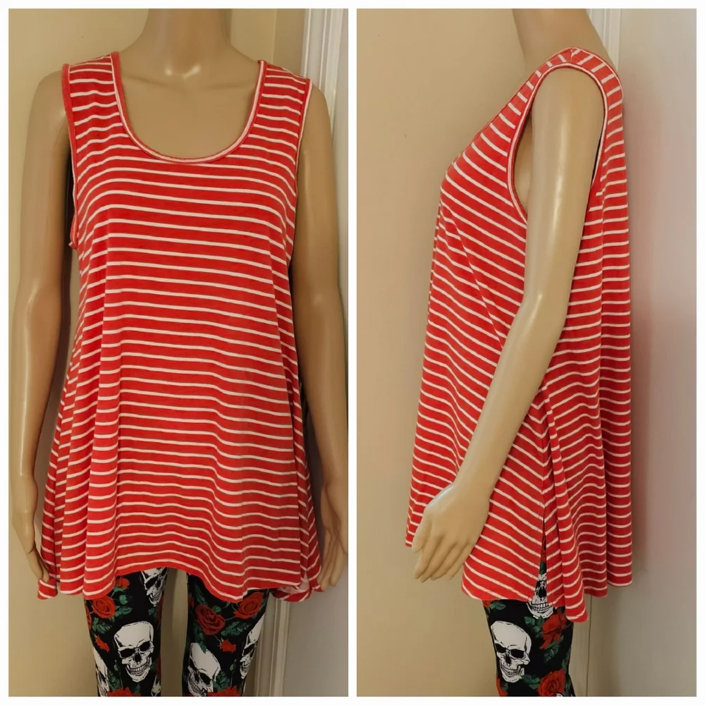 LuLaRoe S Red & White Striped Perfect T Tank Top - Picture 5 of 16
